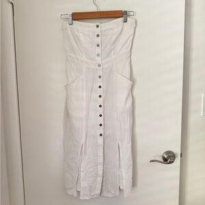 Aakaa White Strapless Sheath Dress
